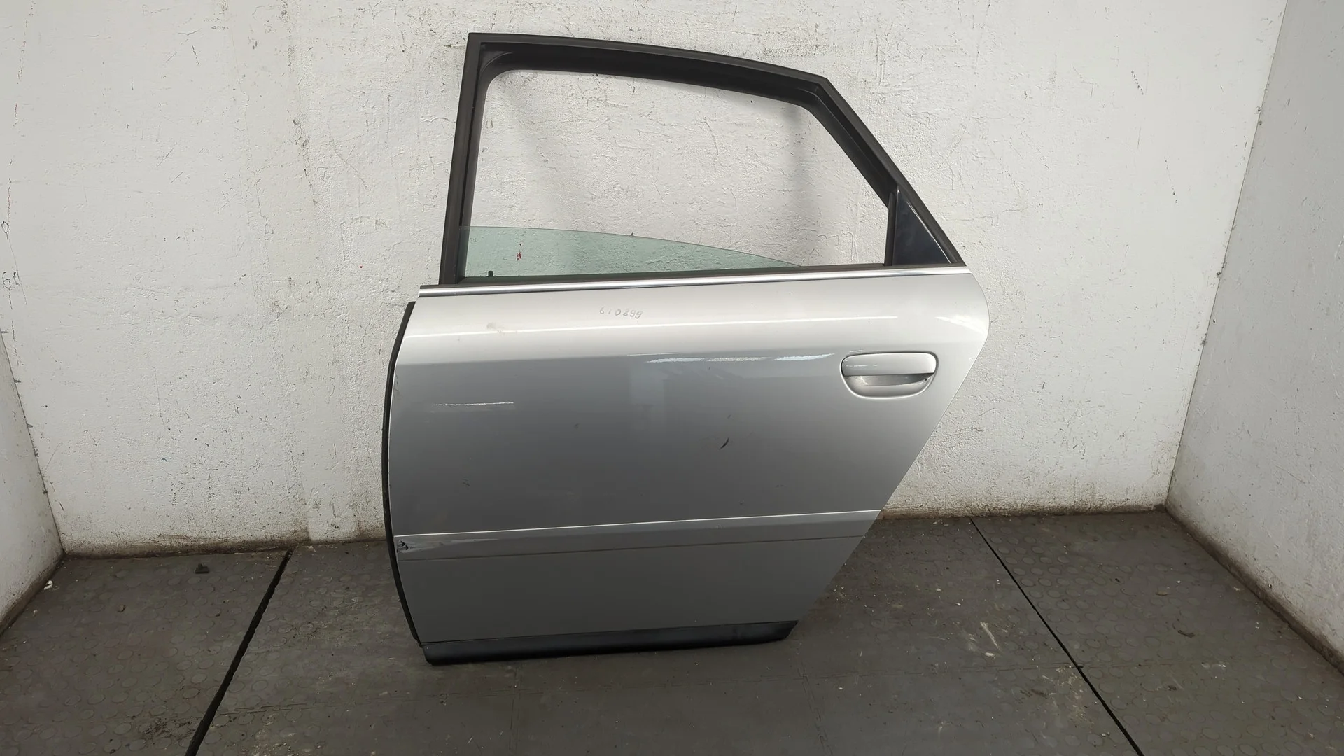 Дверь боковая (легковая) Audi A6 (C5) 1997-2005 КПП вариатор BDV Бензин 2.4 л Инжектор