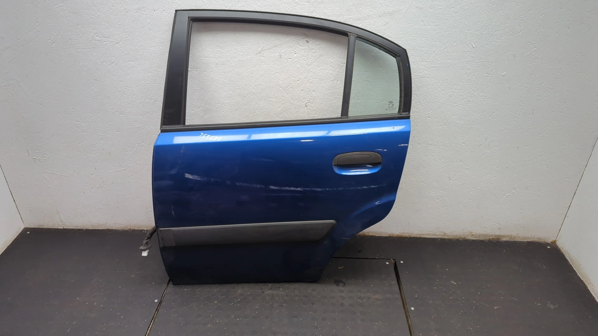 Дверь боковая (легковая) Kia Rio 2005-2011 КПП 5-ст.мех.(МКПП) G4EE Бензин 1.4 л Инжектор