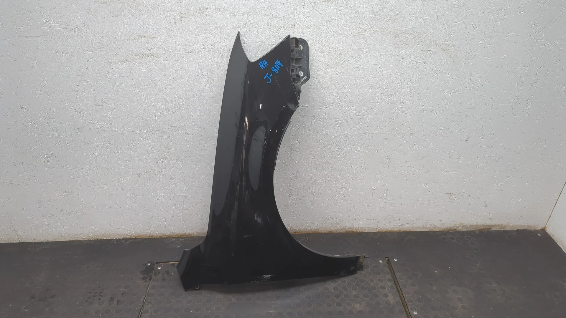 Крыло Volkswagen Passat 7 2010-2015 Европа КПП автомат 4х4 (АКПП) BWS Бензин 3.6 л FSI