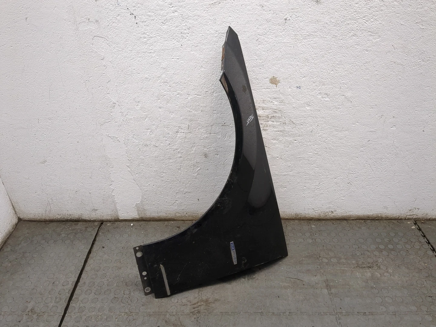 Крыло Mercedes-Benz C W204 2006-2015 КПП 6-ст.мех.(МКПП) OM 651.913 Дизель 2.1 л