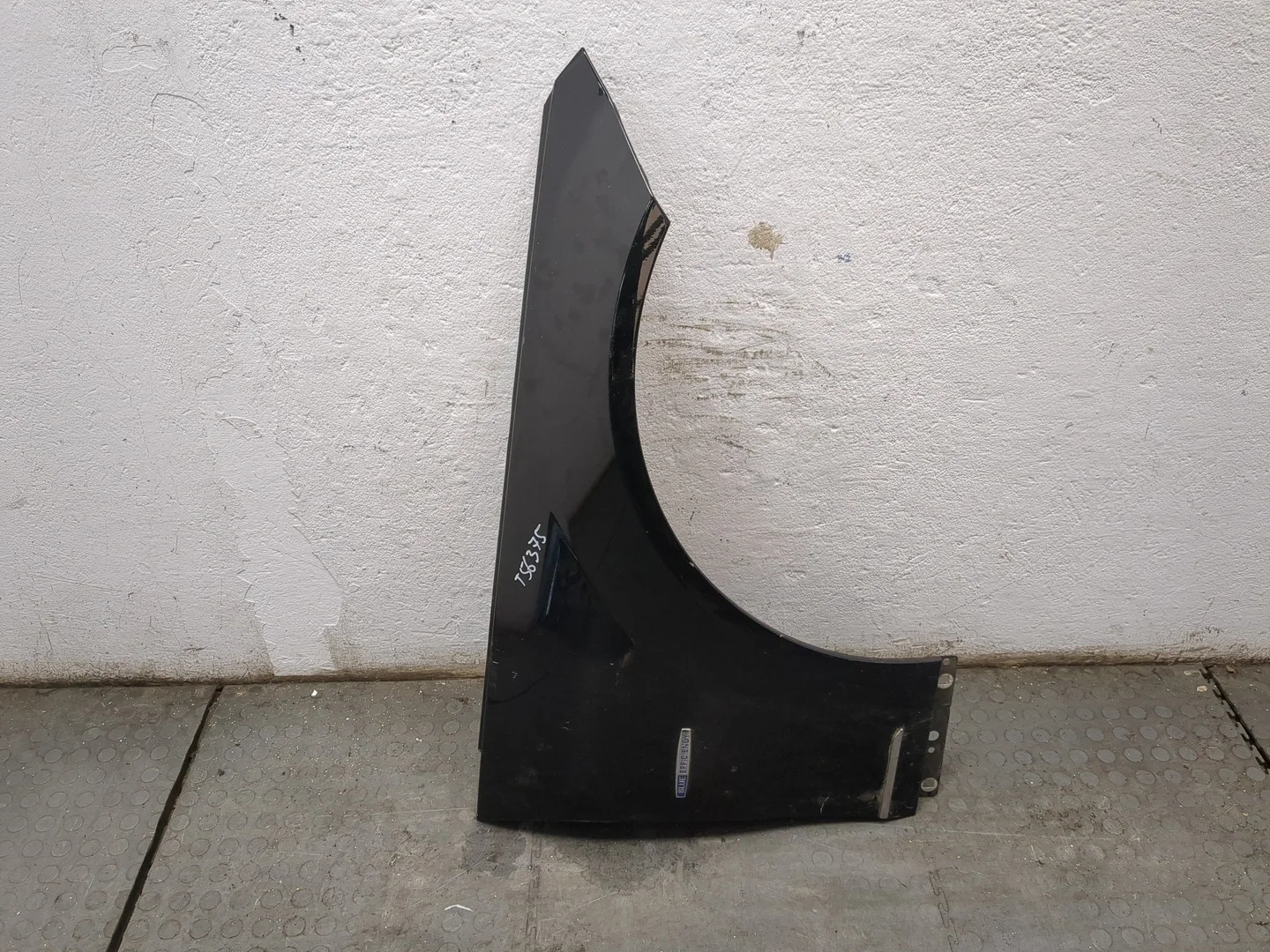 Крыло Mercedes-Benz C W204 2006-2015 КПП 6-ст.мех.(МКПП) OM 651.913 Дизель 2.1 л