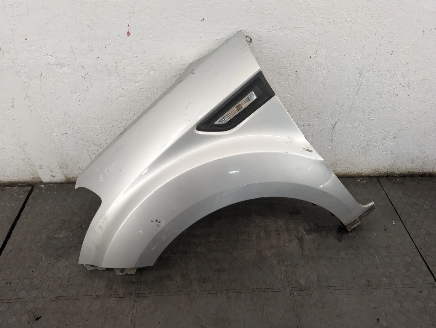 Крыло Kia Soul 2008-2014 КПП автомат (АКПП) D4FB Дизель 1.6 л