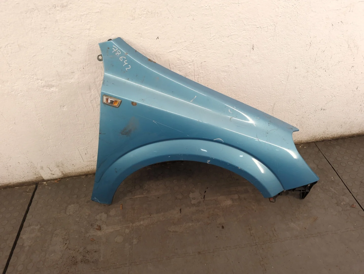 Крыло Opel Astra H 2004-2010 КПП автомат (АКПП) A18XER Бензин 1.8 л Инжектор