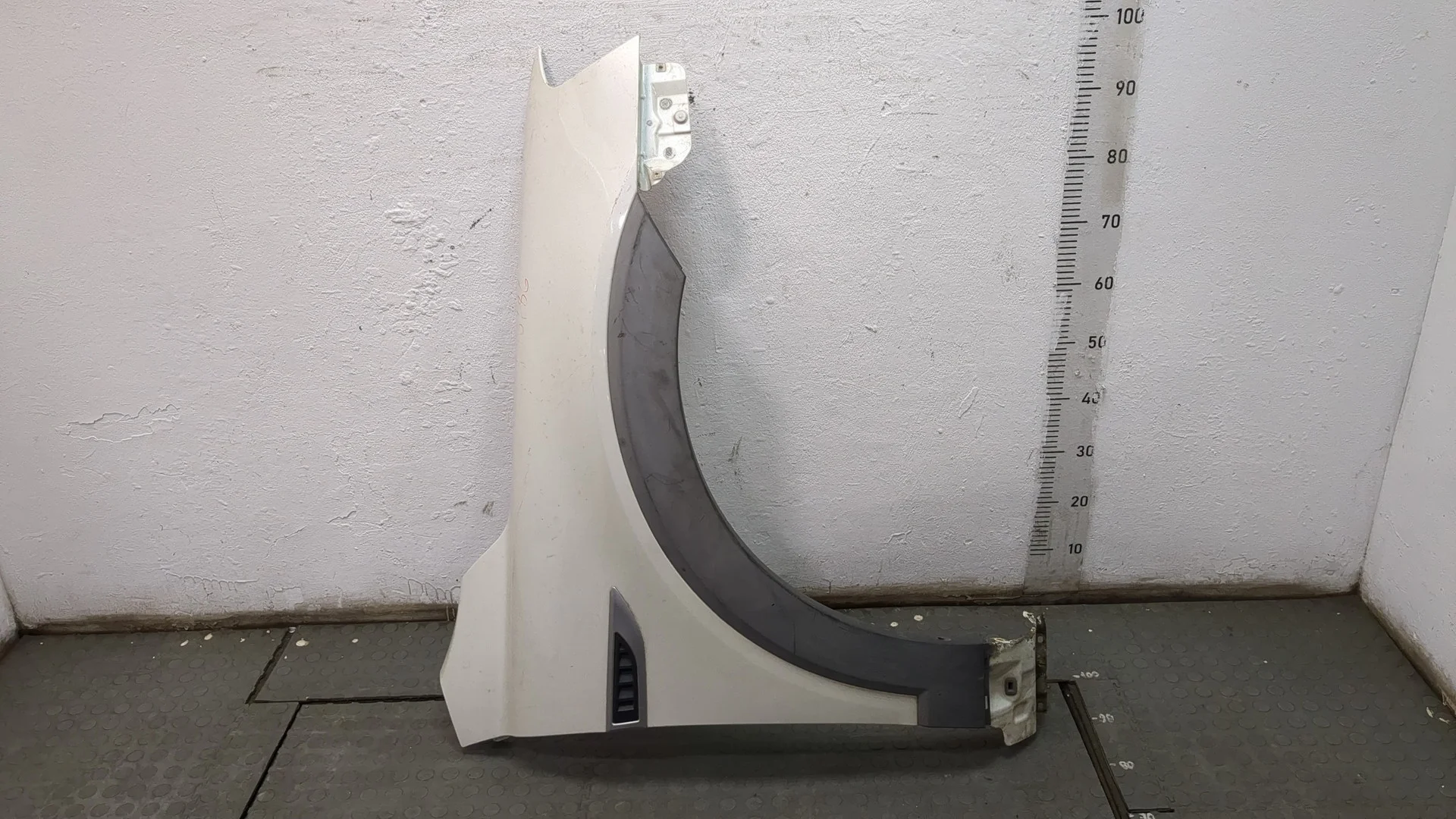 Крыло Chevrolet Captiva 2011-2016 КПП 6-ст.мех 4х4 (МКПП) Z22D1 Дизель 2.2 л CDI