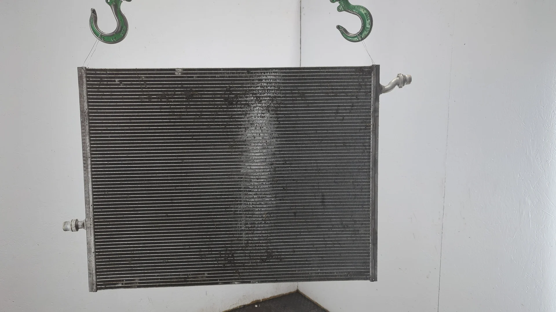 Радиатор охлаждения двигателя Mercedes-Benz E W213 2016-2023 КПП автомат 4х4 (АКПП) M 274.920 Бензин 2 л Турбо-инжектор