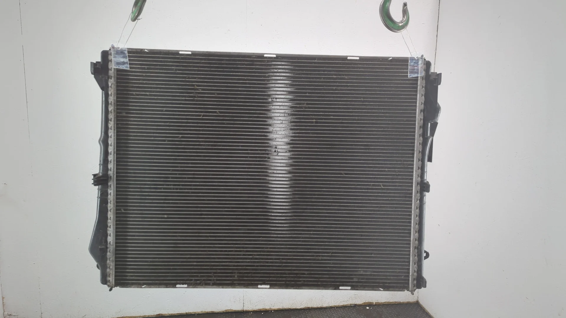 Радиатор охлаждения двигателя Mercedes-Benz E W213 2016-2023 КПП автомат 4х4 (АКПП) M 274.920 Бензин 2 л Турбо-инжектор