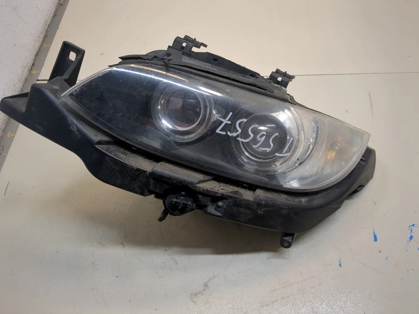 Фара (передняя) BMW 3 E90, E91, E92, E93 2005-2012 КПП автомат (АКПП) N47D20A Дизель 2 л TDI