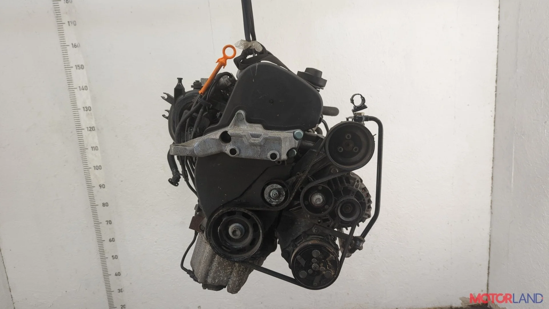 Двигатель (ДВС) Volkswagen Golf 4 1997-2006 КПП 5-ст.мех.(МКПП) BCB Бензин 1.6 л Инжектор