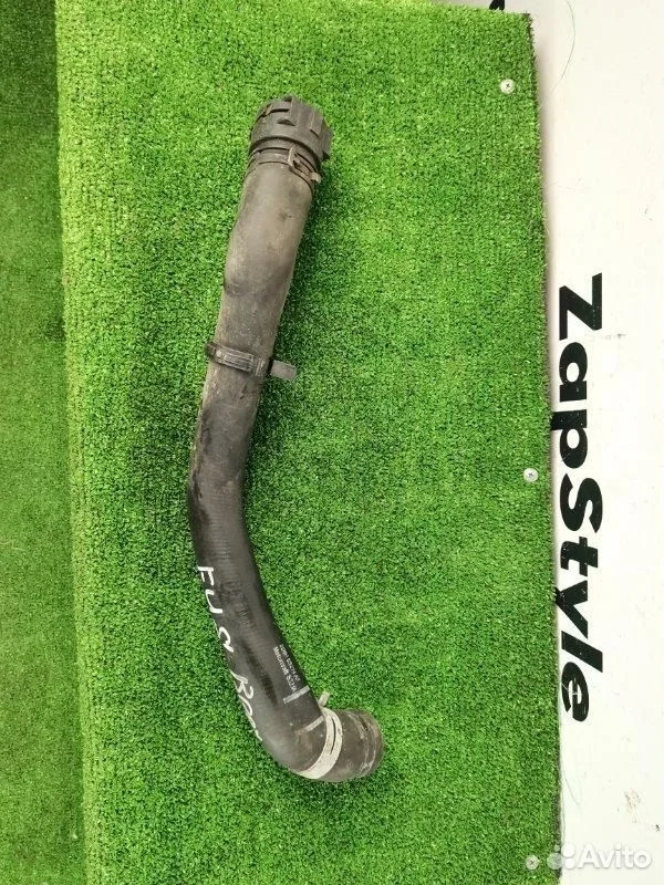 Патрубок радиатора ford fiesta 5 2007