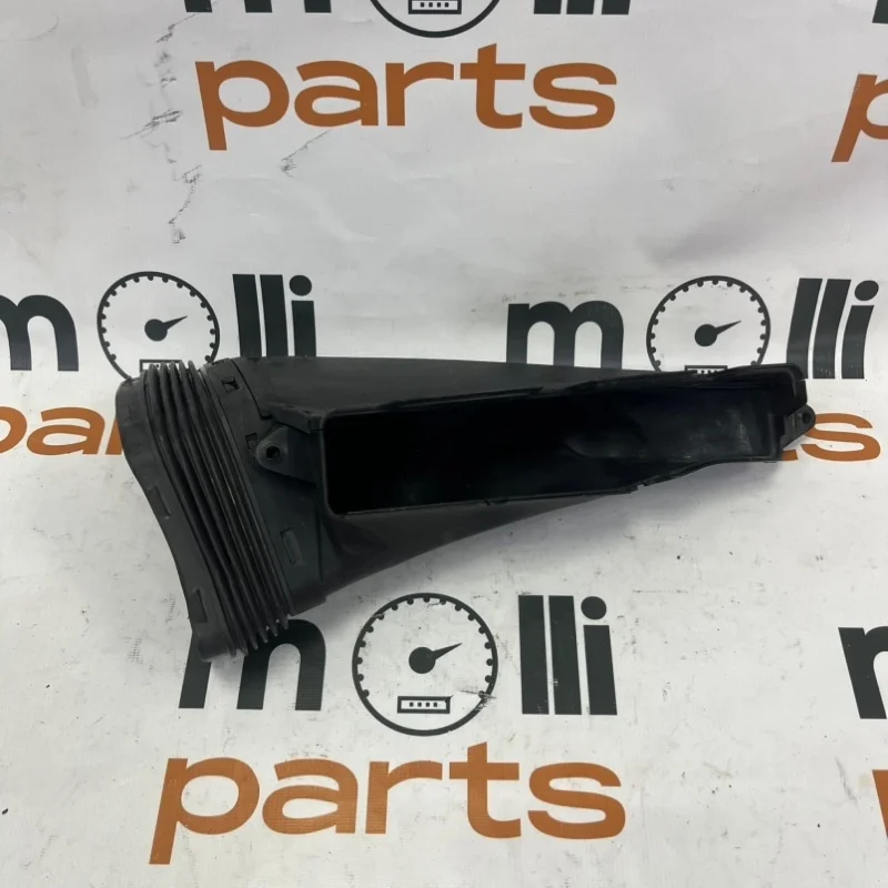 Патрубок воздушный Audi S6 2013 C7