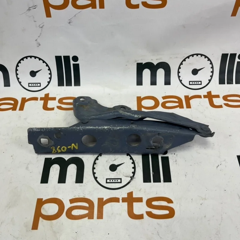 Петля капота Audi S6 2013 C7