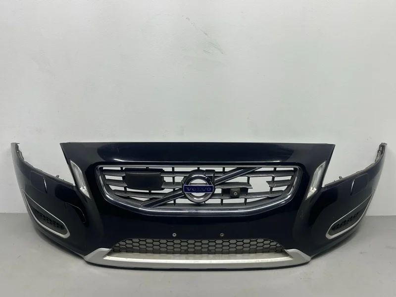 Бампер Volvo S60 FS