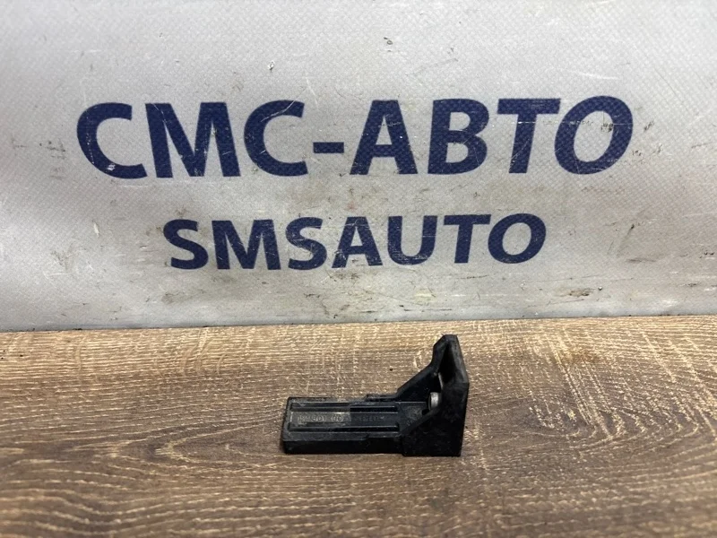 Кронштейн фары Audi A8 2011 4H0941454 D4 4.2 CDR, передний