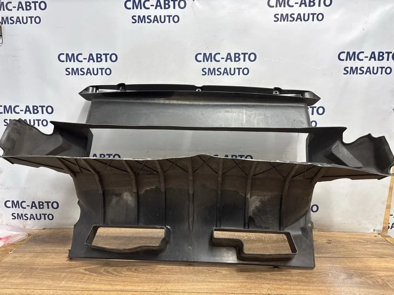 Воздуховод Volkswagen Touareg 7P6121293F NF 3.0 CGEA