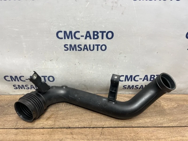 Патрубок интеркулера Volvo XC60 2014-2017 31319775 ХС60 B5254T12