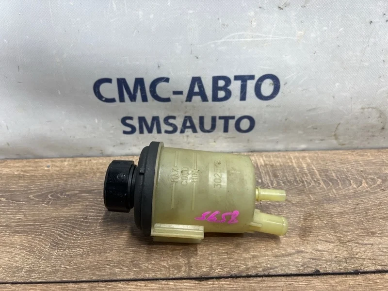 Бачок ГУР Volvo XC60 2014-2017 31302576 ХС60 B5254T12