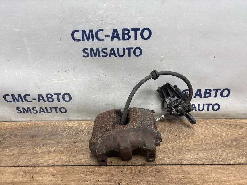 Суппорт Mercedes-Benz ML 2010 A1644202483 W164 642.820, передний правый