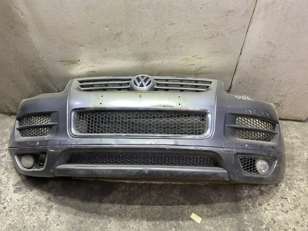 Бампер передний в сборе VW Touareg 1 2006-2010