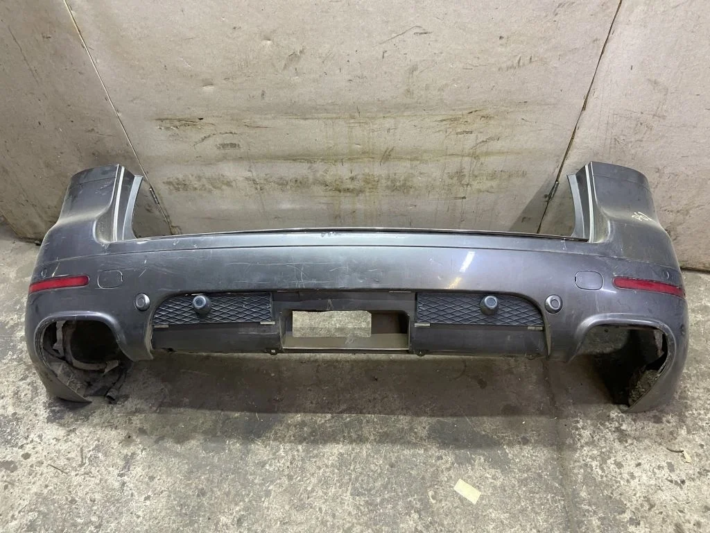 Задний бампер в сборе VW Touareg R-Line 2006