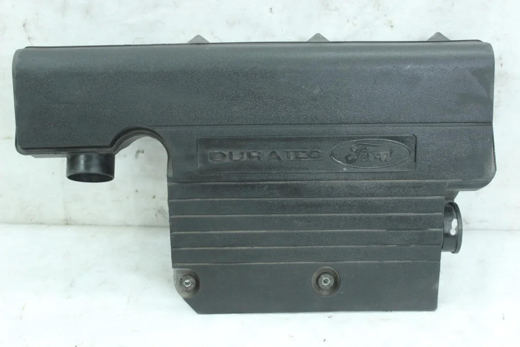 Корпус воздушного фильтра 1.6 Ford Fusion