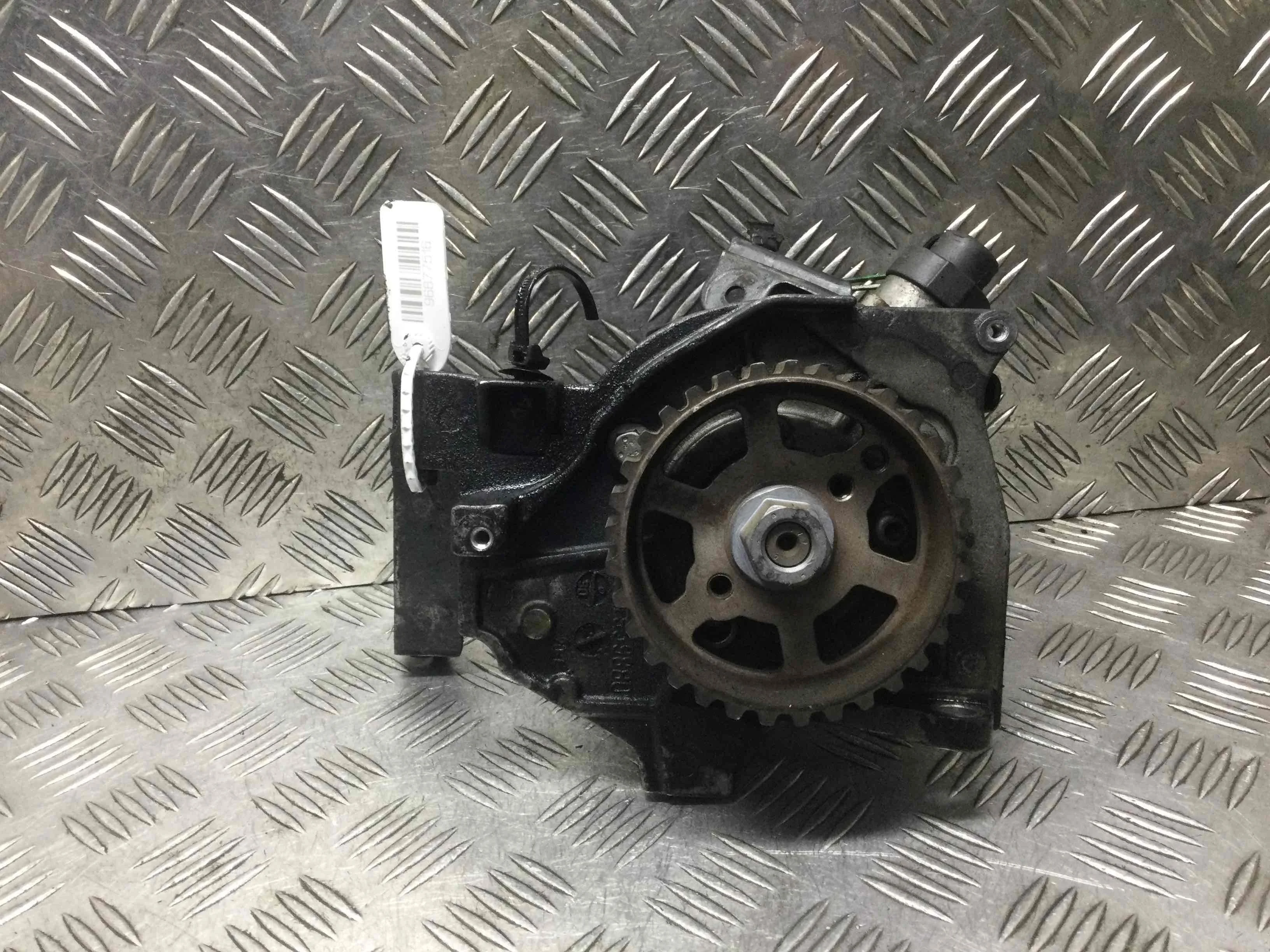 ТНВД Citroen Berlingo 2 поколение (2008-2012) дизель 1.6 TD Механика