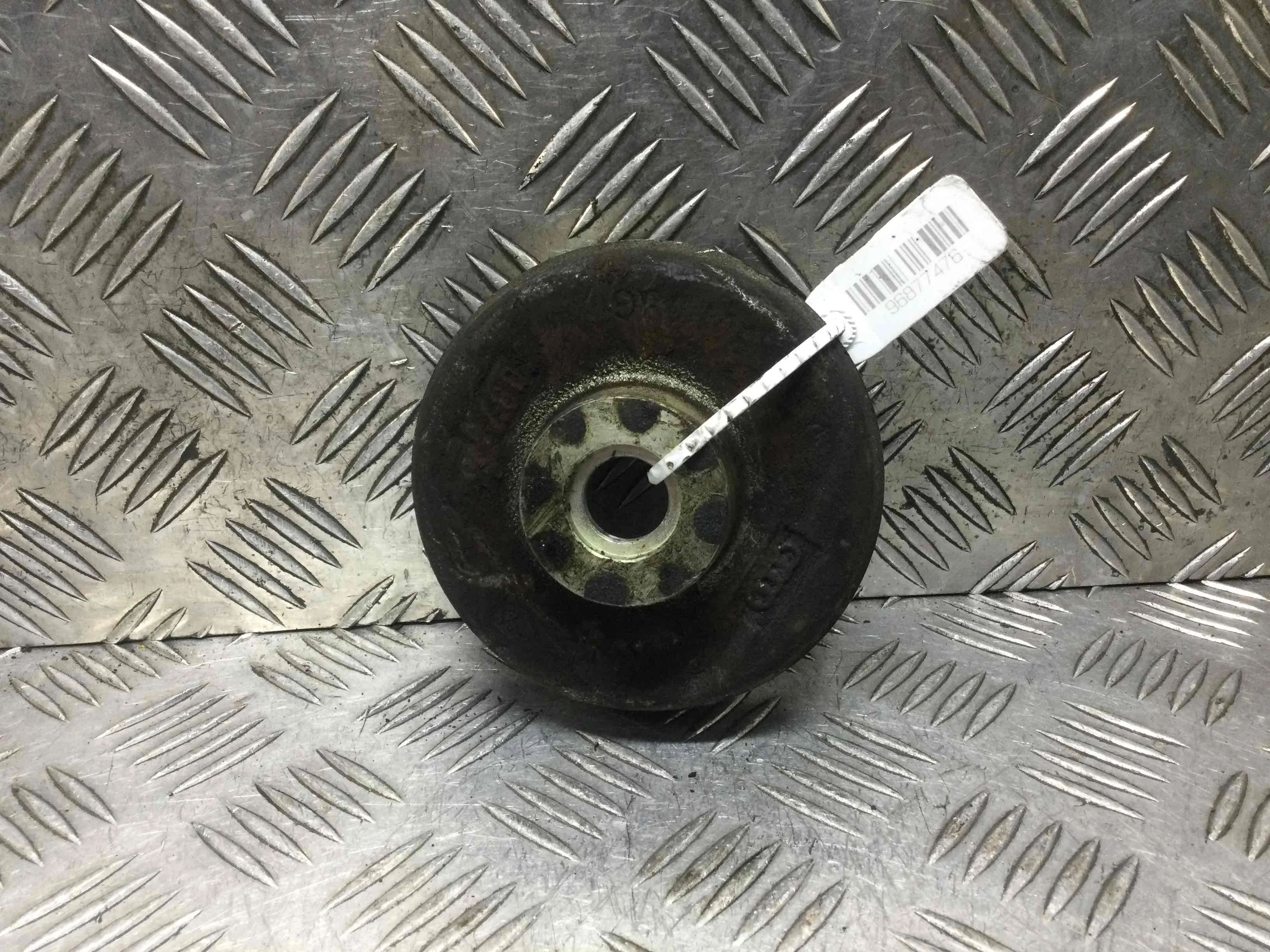 Шкив ТНВД Audi A4 B7 (2004-2008) дизель 2.7 TDI Вариатор Седан