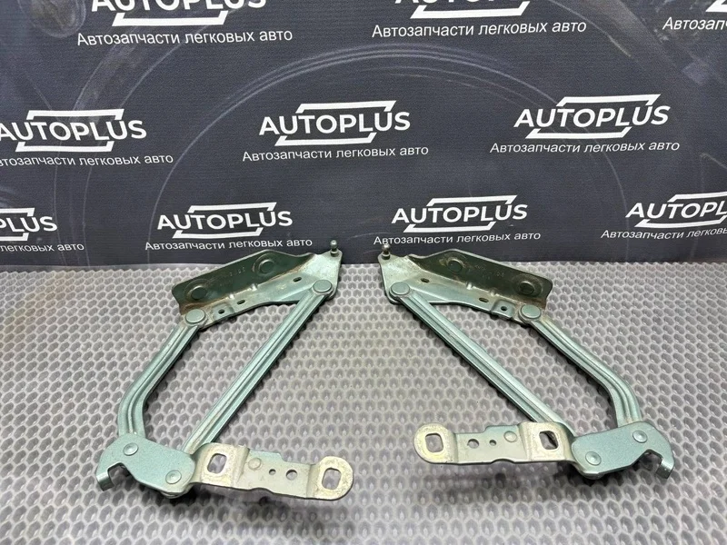 Петли крышки багажника Renault Megane 2005 8200011068 СЕДАН K4MW761