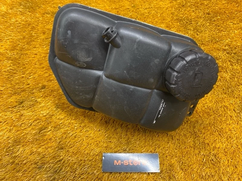 Бачок расширительный Mercedes-Benz E-Class 2005 A2115000049 W211 272.943
