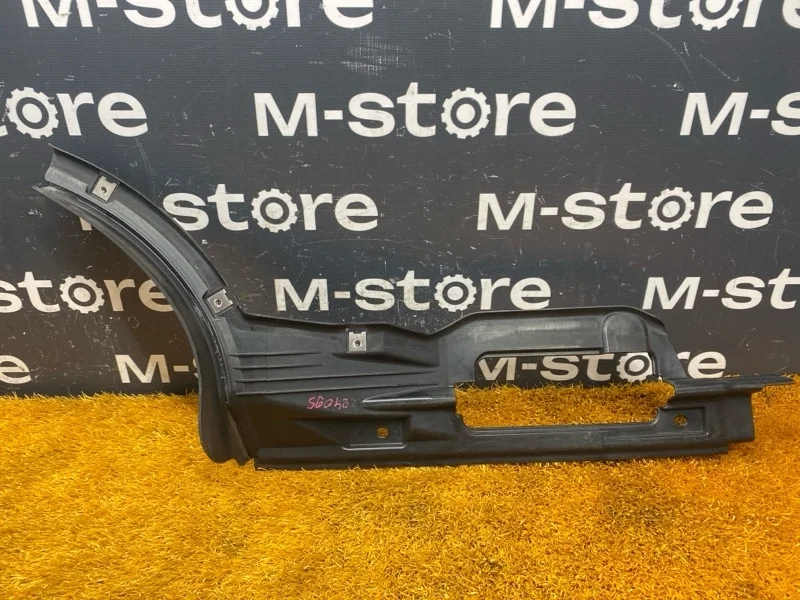 Защита днища кузова Audi Q5 2012 8R0825213A 8R CNCD, задняя левая