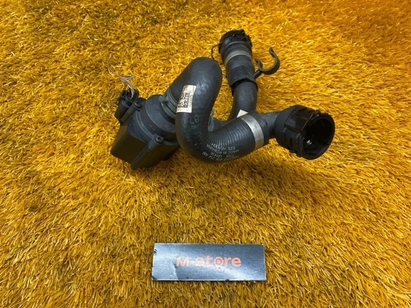 Помпа дополнительная Audi A4 2013 06H121601J B8/8K CDNB