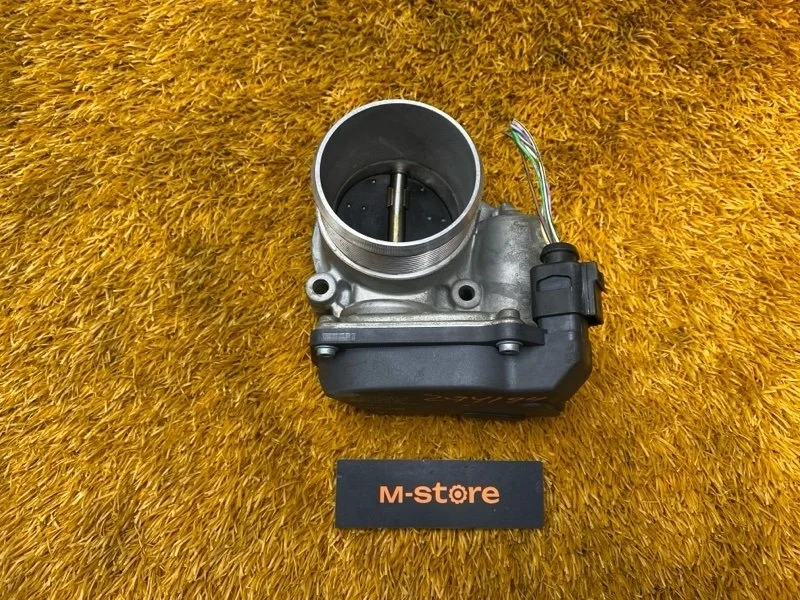 Дроссельная заслонка Audi A4 2013 06F133062Q B8/8K CDNB