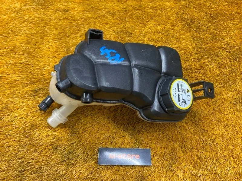 Бачок расширительный Volvo S60 2011 6G918K218 FS48 B4164T