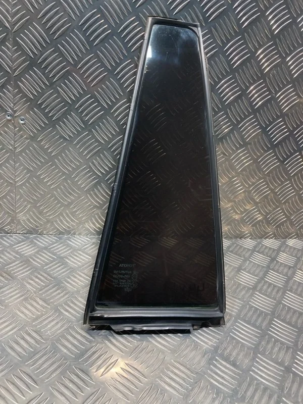 Стекло двери задней правой (форточка) TOYOTA LAND CRUISER PRADO 2010 6812360340 KDJ150 1KDFTV, заднее правое