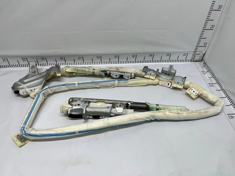 Подушка безопасности боковая (шторка) TOYOTA Land Cruiser 2015 6218060060 URJ200 1VD-FTV 4.5, левая