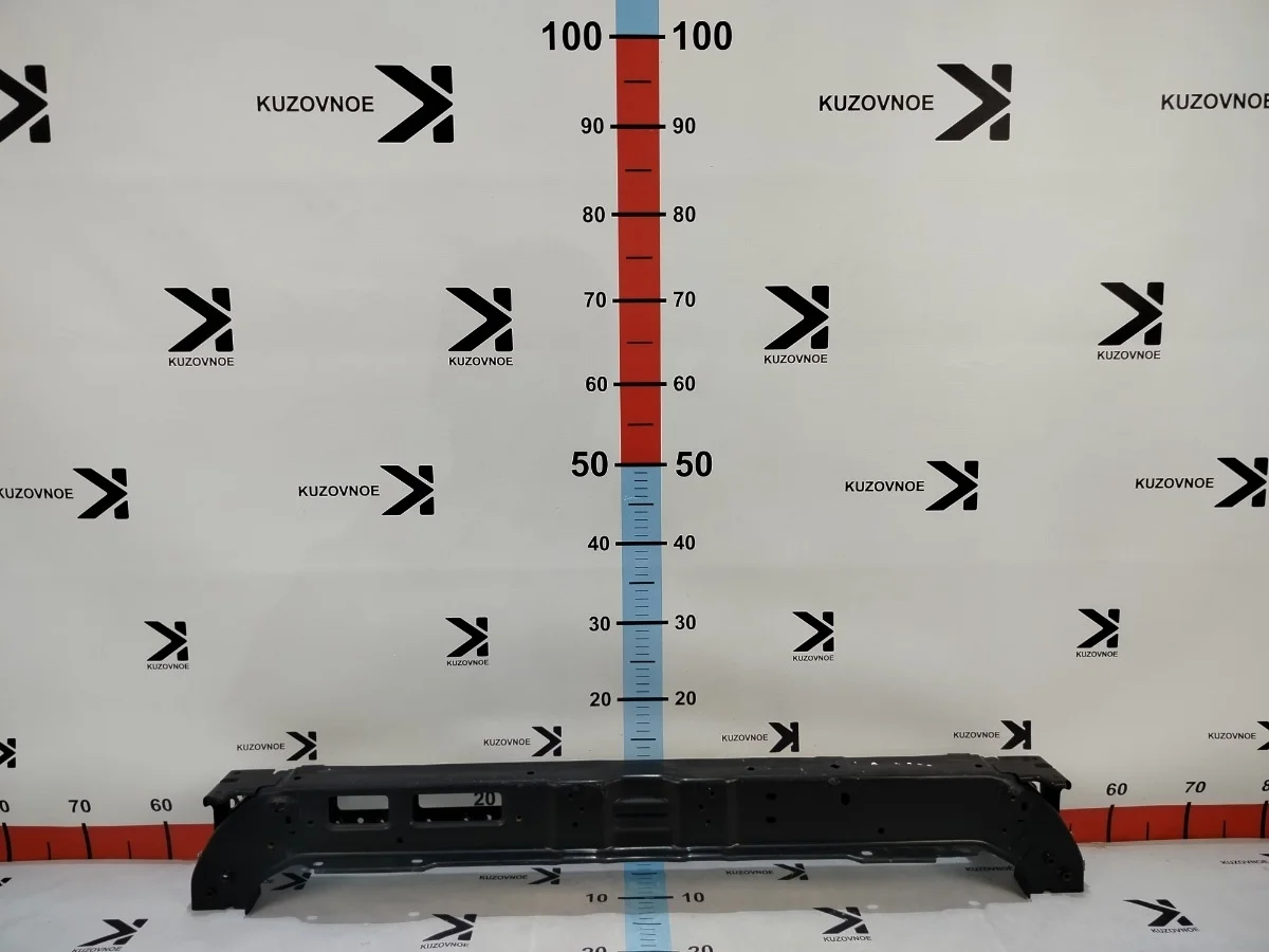Рамка радиаторов (телевизор) Hyundai Tucson 2015-2021 TL