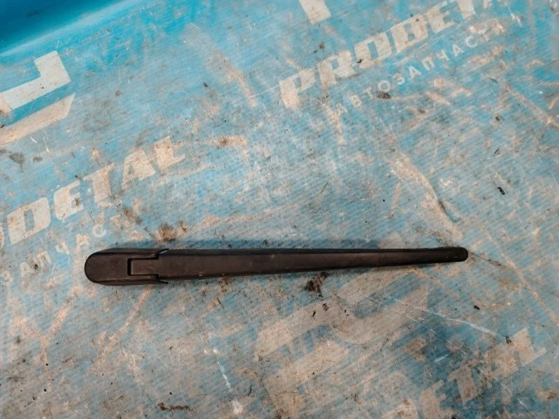 Поводок стеклоочистителя задний Great Wall Hover