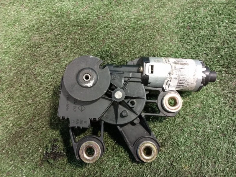 Моторчик стеклоочистителя задний Volkswagen