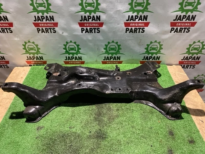 Подрамник Mitsubishi Lancer MR510285 9 1.6, передний