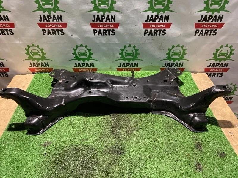 Подрамник Mitsubishi Lancer MR510285 9 1.6, передний