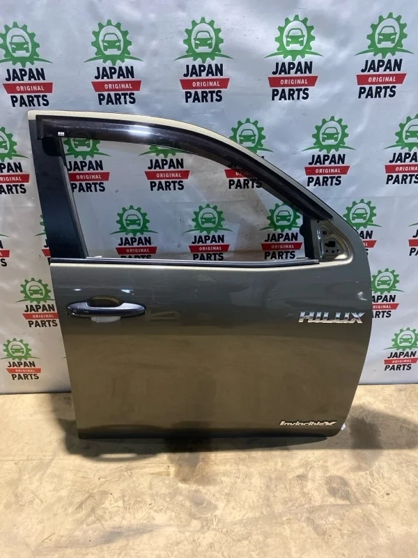 Дверь Toyota Hilux 2024 67001KK010 1GD-FTV, передняя правая