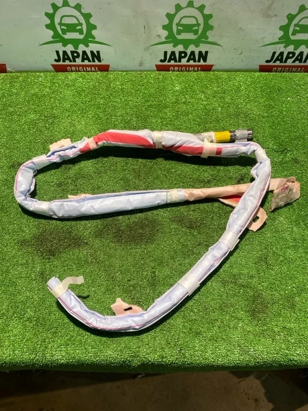 Подушка безопасности шторка Toyota Hilux 2024 621700K100 1GD-FTV, правая