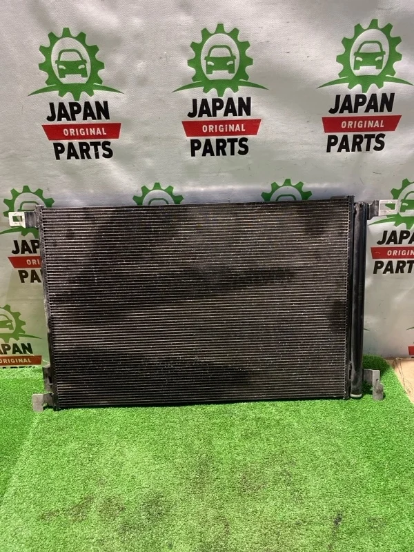 Радиатор кондиционера Audi Q7 2022 4M0816421D 4M