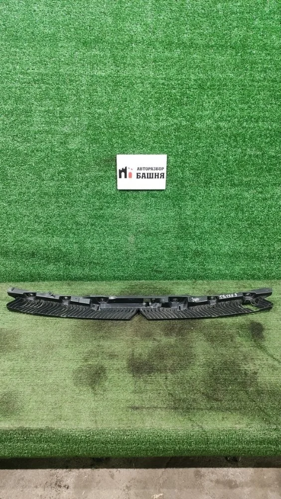 Кронштейн бампера Volkswagen Tiguan 2017 5NR807863 2 CZDA, задний