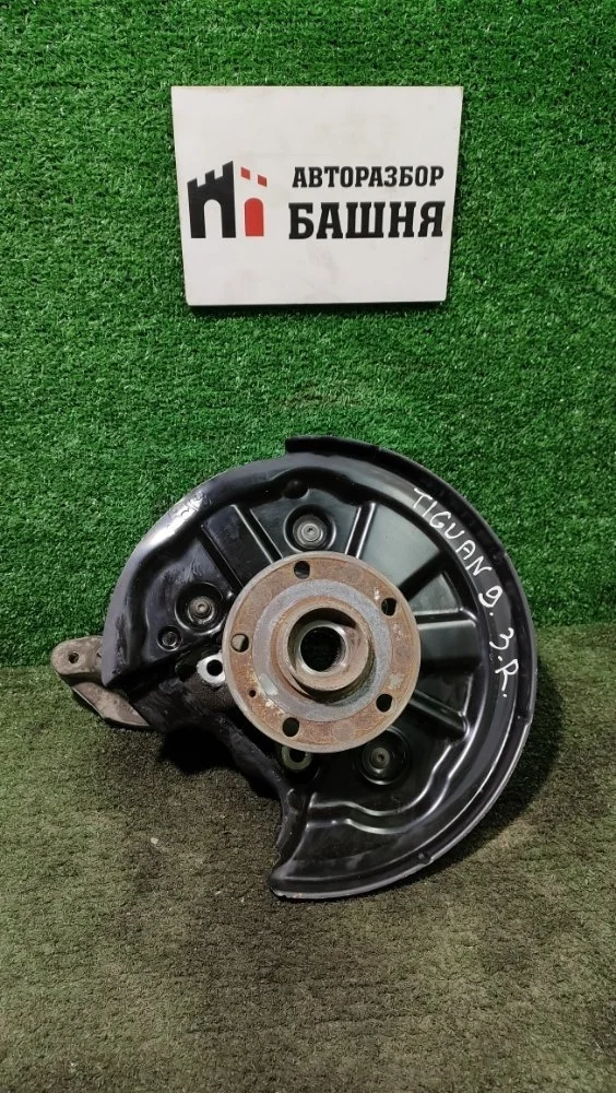 Кулак поворотный Volkswagen Tiguan 2017 5QF505436F 2 CZDA, задний правый