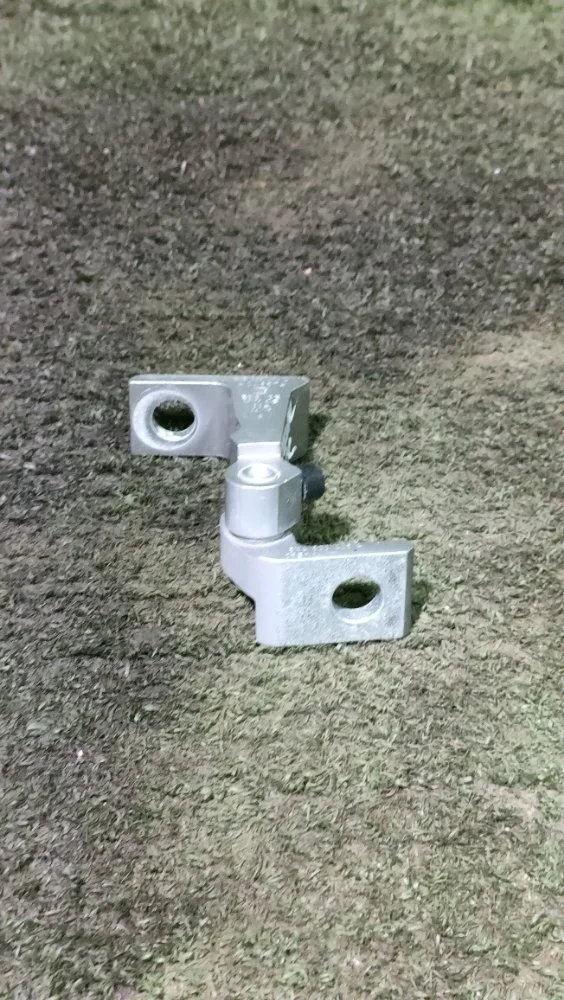 Петля двери Volkswagen Tiguan 2017 8V5833404B 2 CZDA, задняя правая