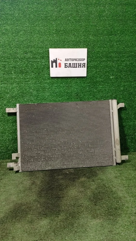 Радиатор кондиционера Volkswagen Tiguan 2017 5Q0816411BG 2 CZDA