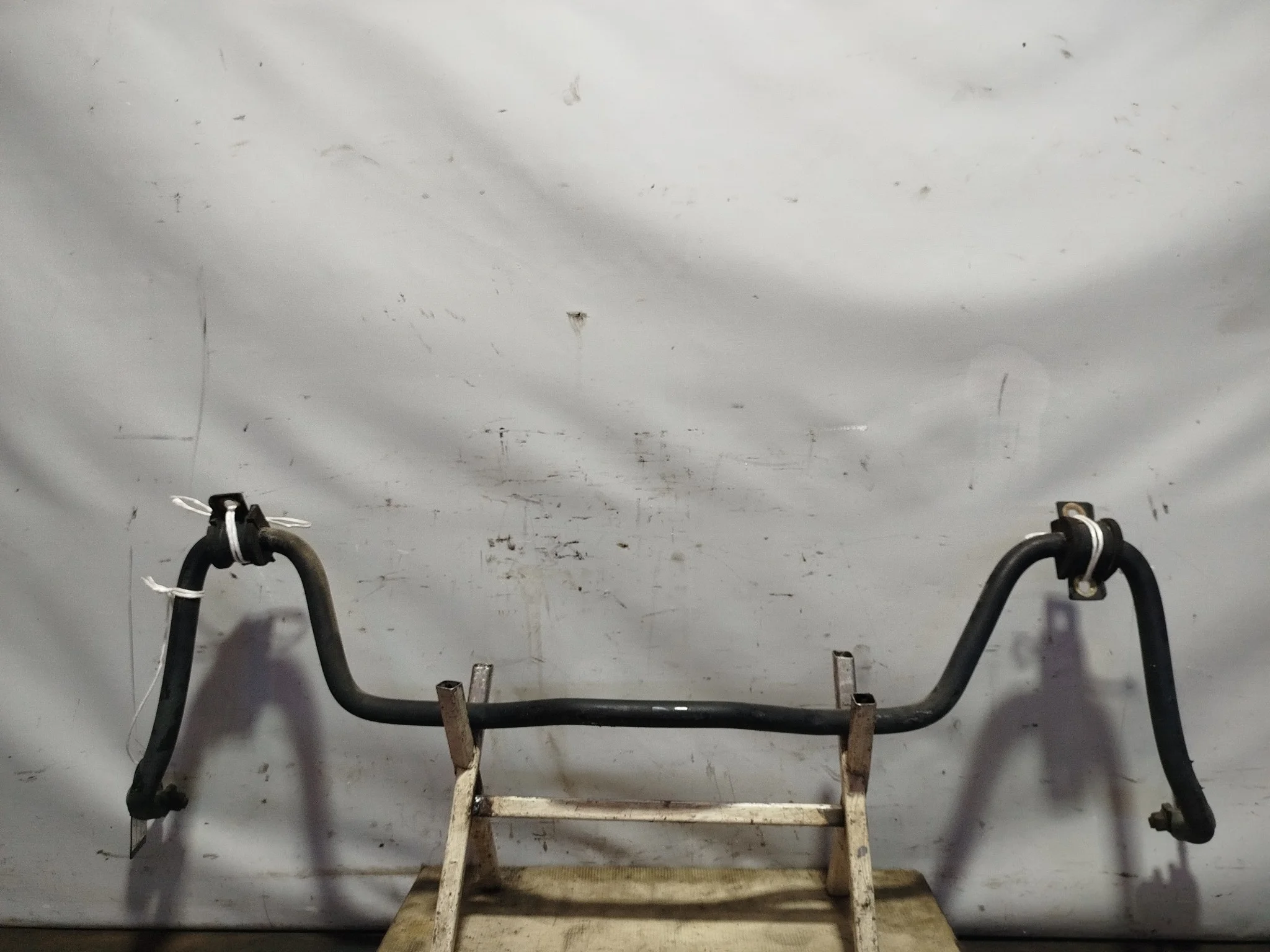 СТАБИЛИЗАТОР MITSUBISHI ЗАД MR418549