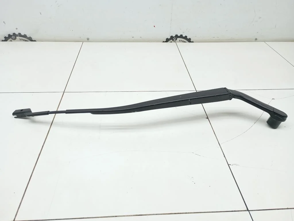 Поводок стеклоочистителя передний правый Mazda CX-5 2021 KF