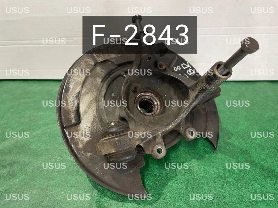 Цапфа кулак задний правый BMW БМВ E38 Е38