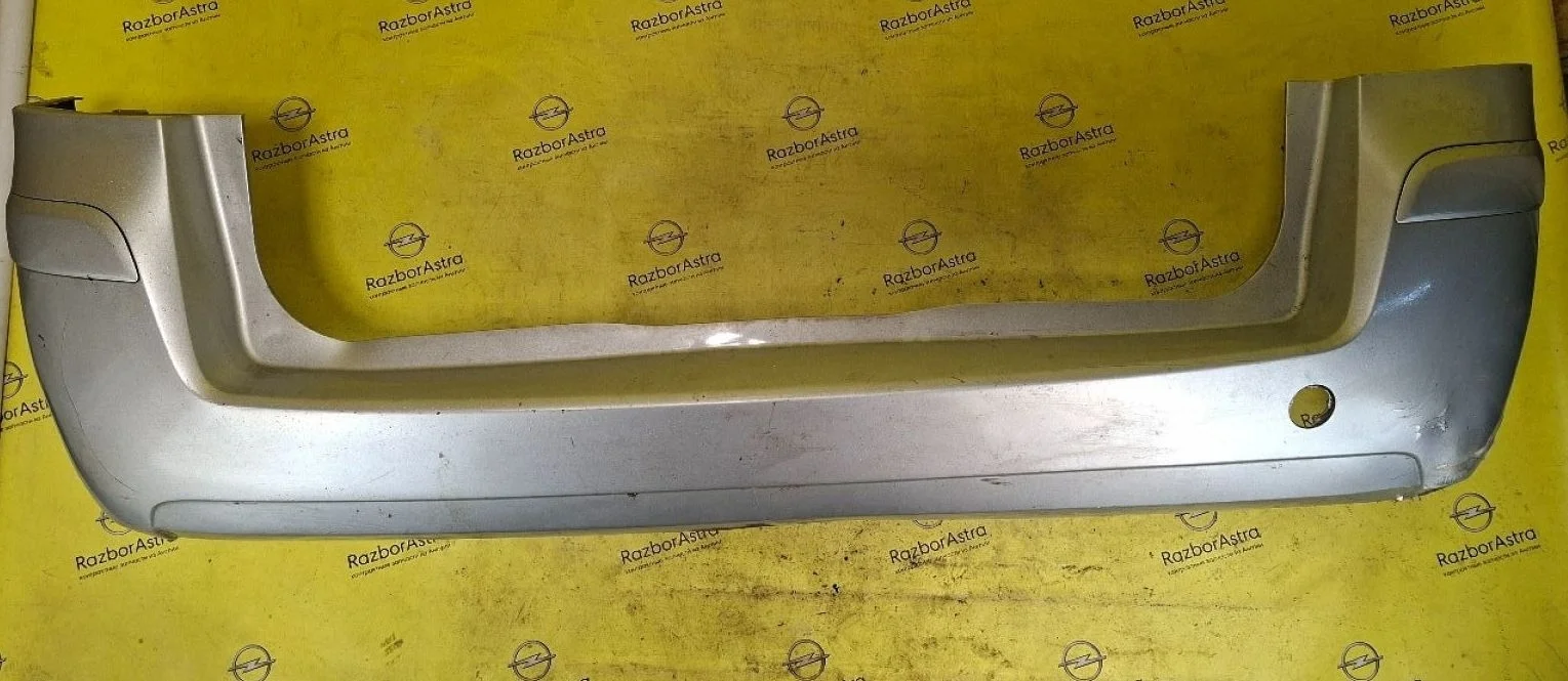 Бампер задний Opel Zafira B (2005—2008)